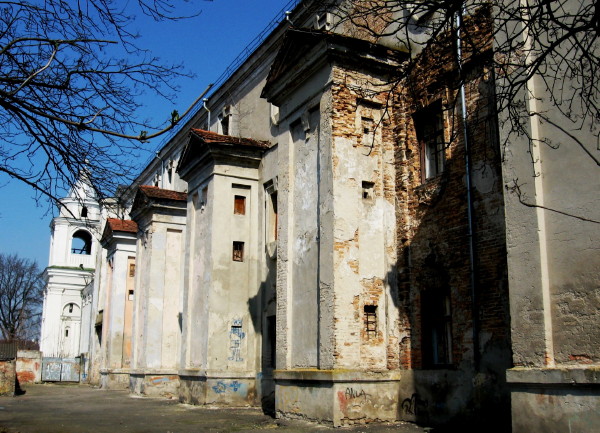 Image - Lutsk: Jesuit_college.